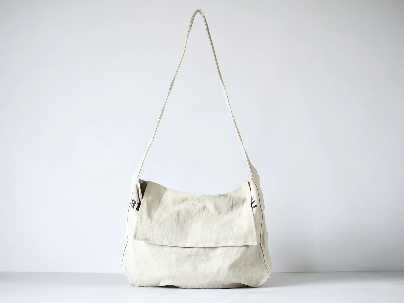 Shoulder Bags